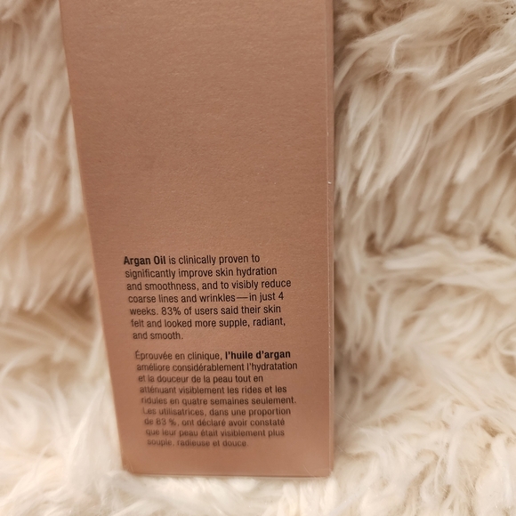 FLASH SALE! Josie Maran 100% Pure Argan Oil - Picture 2 of 4